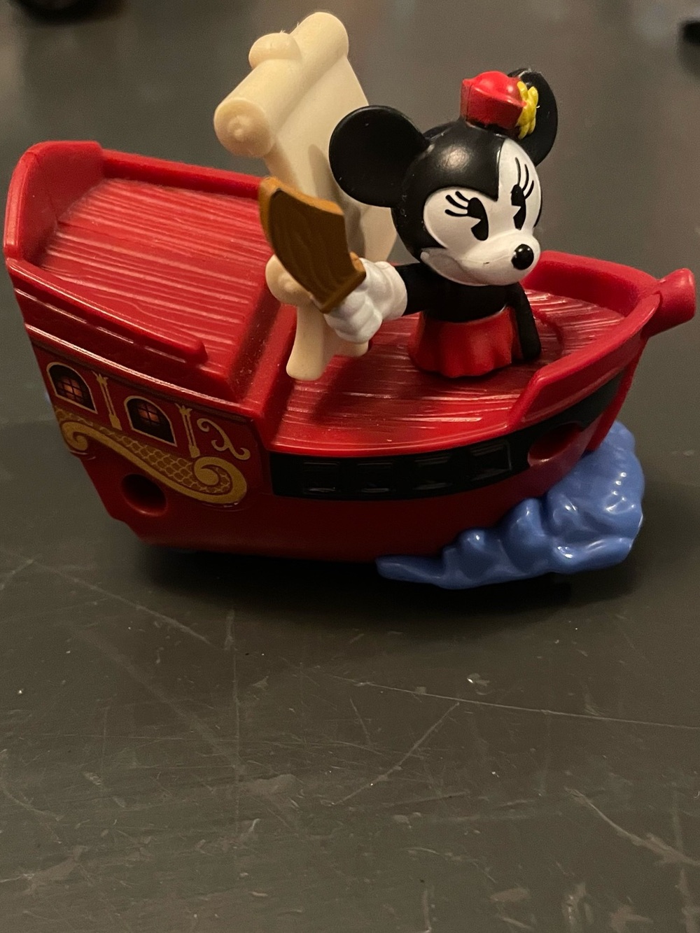 Disney Minnie Mouse Pirate Ship pirates on the Caribbean Ride Runaway Railway